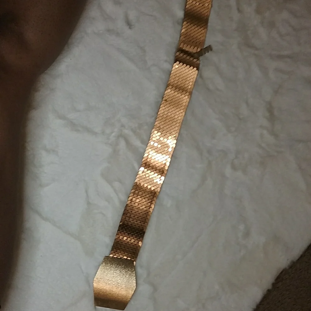 KEEPER-Vintage Gold Scalloped Belt - Picture 6 of 6